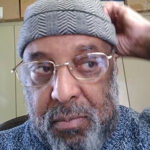 Meet your Posher, Thomas